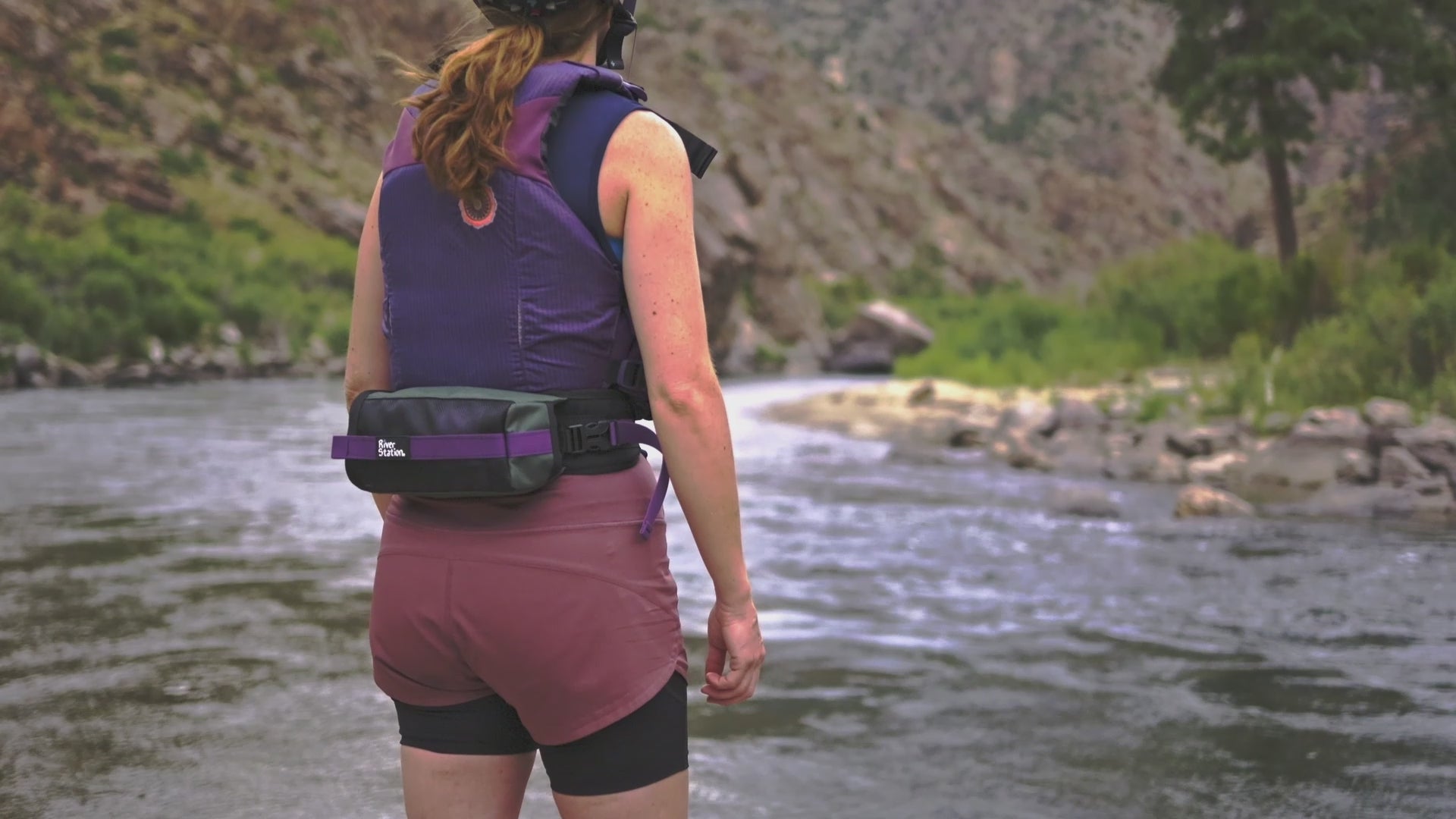 Load video: GuideLaunch Waist throw bag for whitewater kayaking and rafing