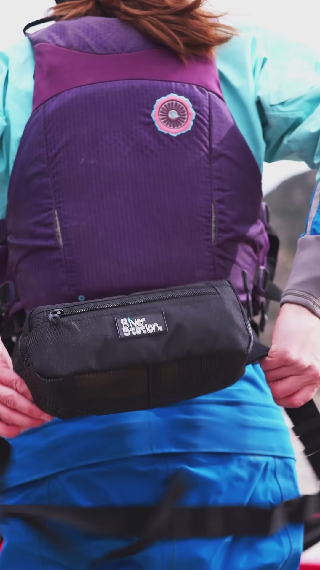 Load video: Waist throw bag for whitewater rafting