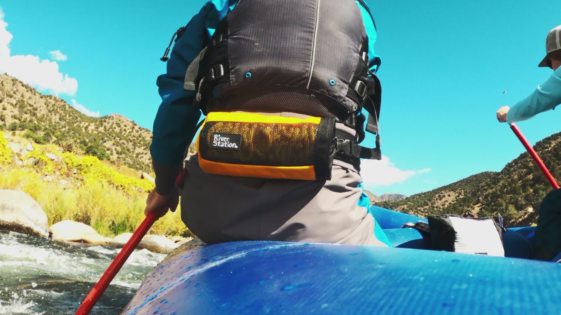 Load video: whitewater gear waist throw bag